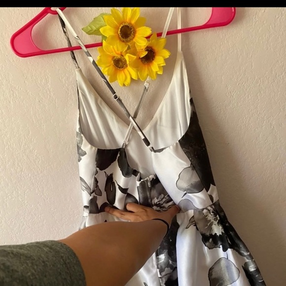 Homecoming Dress - Picture 2 of 3